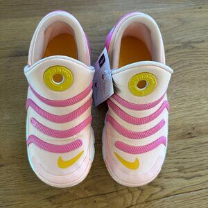 Nike Dynamo 2 EasyOn GIRLS SIZE 12.5C